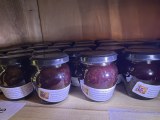 Confiture de cerises du jardin au safran